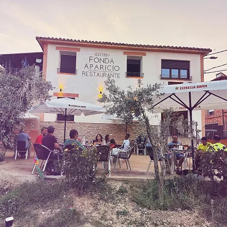 Fonda Aparicio *
