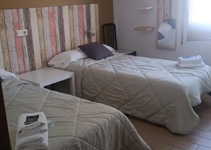 Fonda Aparicio * Fuentespalda